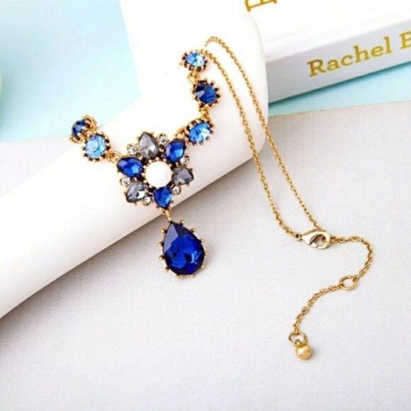 Blue Crystal Pearl Floral Vintage Gold Pendant Statement Necklace - Picture 5 of 7